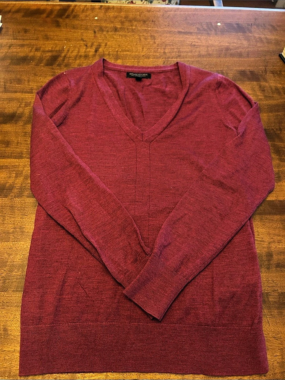 Banana Republic Merino Wool V-Neck Sweater Burgundy